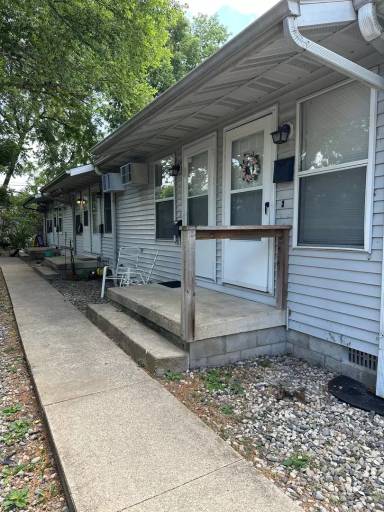 Main picture of 202 Hartle Ave