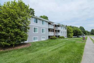 Main picture of Ridgewood Village Apartments