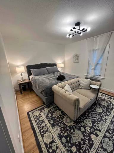Main picture of 42 Bethel St