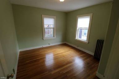 Main picture of 210 Amory St