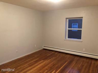 Main picture of 61 Newcombe St