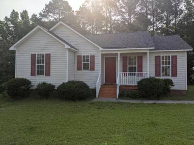 Main picture of 60 Barewood Dr