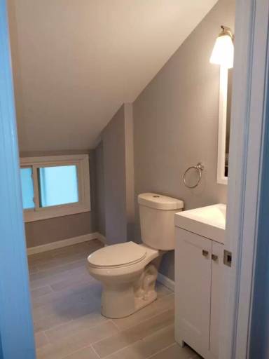 Main picture of 73 Whitewood Dr