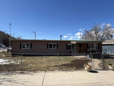 Main picture of 201 Plateau Ave