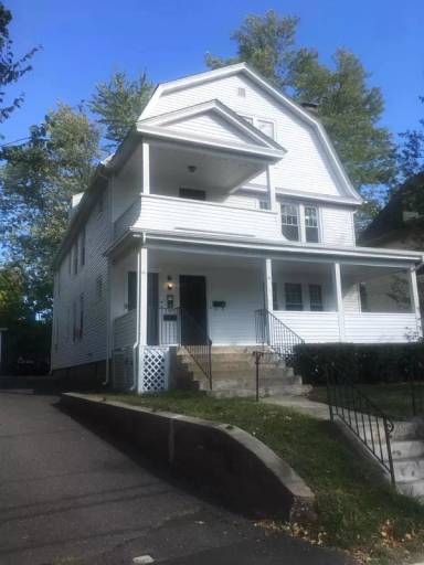 Main picture of 36 Lancaster Rd