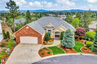 Main picture of 6806 N East Bluff Ct