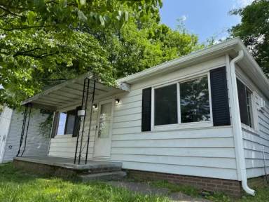 Main picture of 409 Eastgate Rd