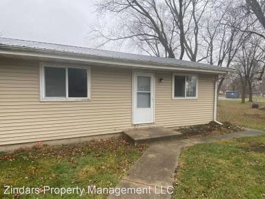 Main picture of 301 Pine St