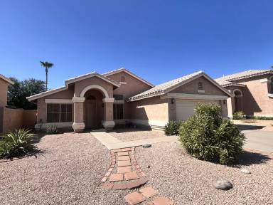 Main picture of 1663 W Sparrow Dr