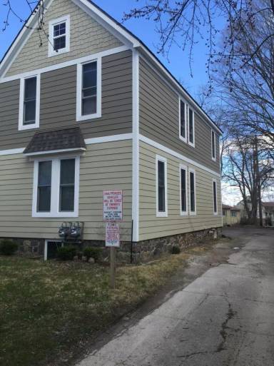 Main picture of 224 N Summit St