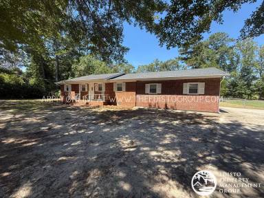 Main picture of 283 Valley Dr