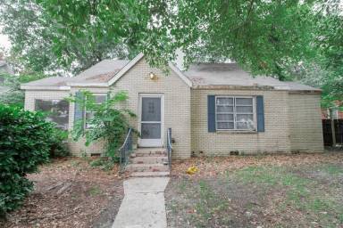 Main picture of 360 Savannah Ave