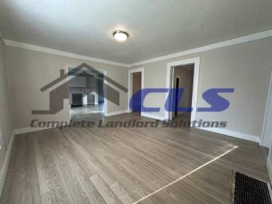 Main picture of 1907 Buckeye St