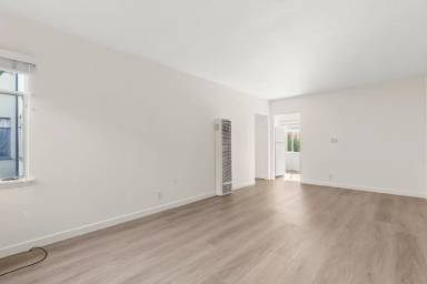 Main picture of 2648 23rd St