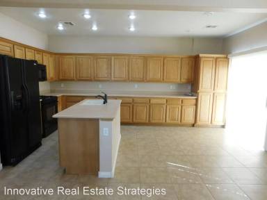 Main picture of 8192 Moonlight Meadows St