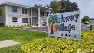 Main picture of 5032 Chiquita Blvd S
