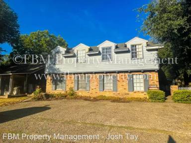 Main picture of 309 N Clay St