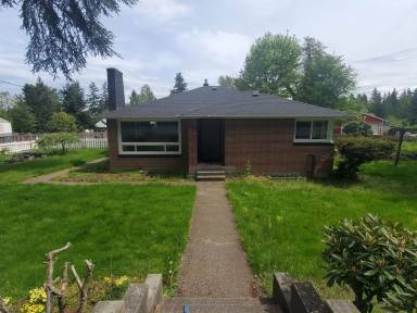 Main picture of 2717 S Fruitland