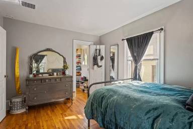 Main picture of 514 Crescent St NE