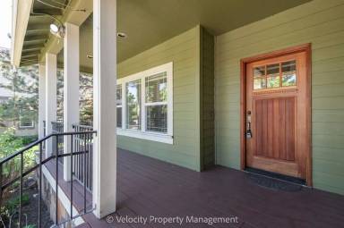 Main picture of 20669 Sierra Dr