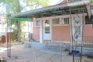 Main picture of 1605 Cedar St