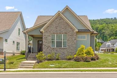 Main picture of 9614 Mulberry Gap Way