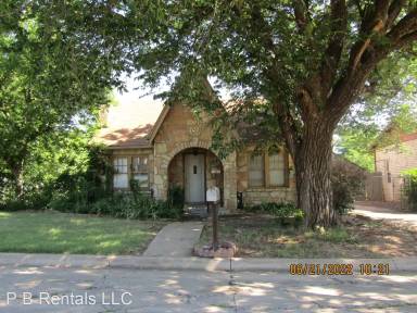 Main picture of 2417 SW C Ave