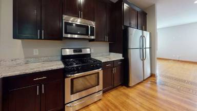 Main picture of 1055 13th Ave SE