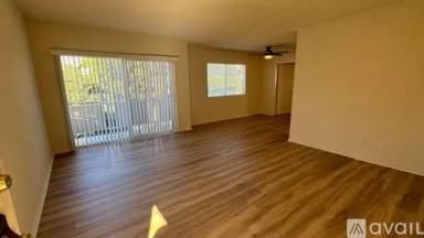 Main picture of 3667 Clarington Ave