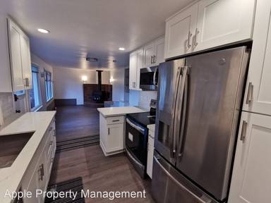 Main picture of 3012 27th Ave W