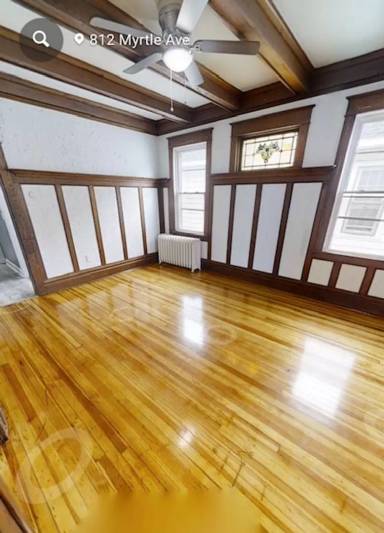 Main picture of 818 Myrtle Ave
