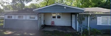 Main picture of 157 1/2 Stafford Ave