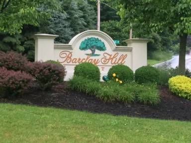 Main picture of 73 Nicholas Dr