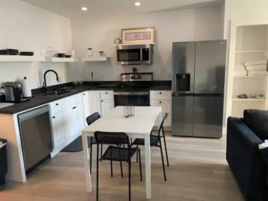 Main picture of 258 Main St