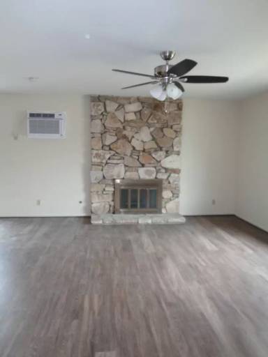 Main picture of 7651 Amazon Dr
