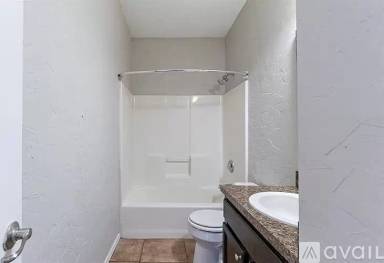 Main picture of 756 Cardinal Dr