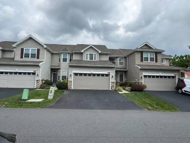 Main picture of 1413 Lexington Way