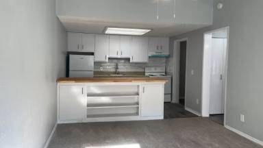 Main picture of 33305 Ryan Dr