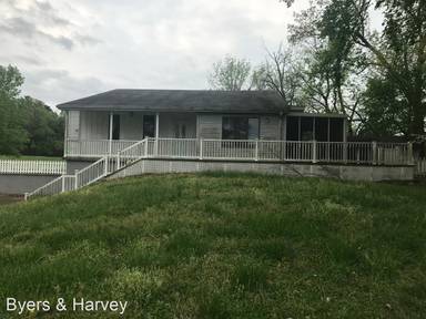 Main picture of 340 Warfield Blvd