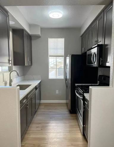 Main picture of 8668 New Salem St