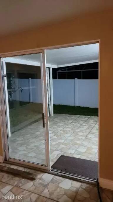 Main picture of 8025 Aspencrest Ct