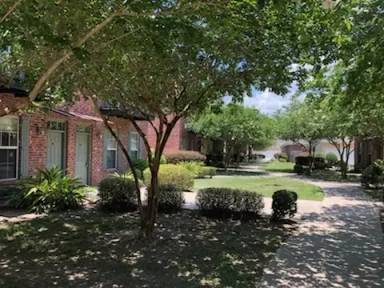 Main picture of The Lakes at Bluebonnet