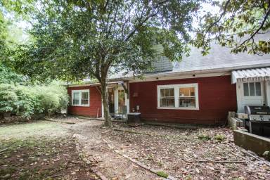 Main picture of 180 Beulah Ave