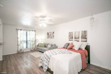 Main picture of The Joplin at Crestview Apartments