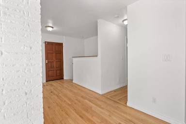 Main picture of 7210 SW Brier Pl
