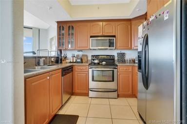 Main picture of 2301 SW 27th Ave