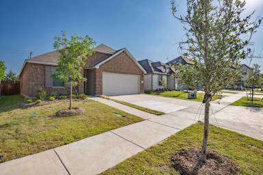 Main picture of 1143 Enchanted Rock Ln