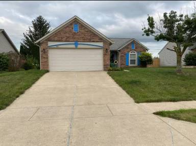 Main picture of 1483 Hedge Ct