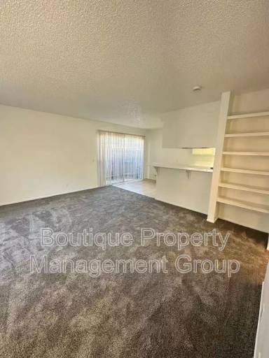 Main picture of 2699 N Canal St