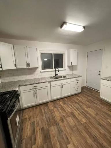 Main picture of 738 Freeland St